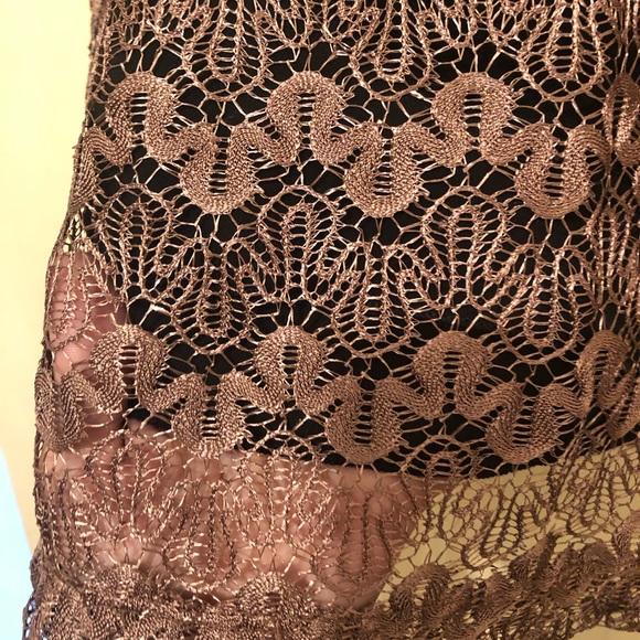 Lace Overlay Tank EUC - Picture 2 of 4
